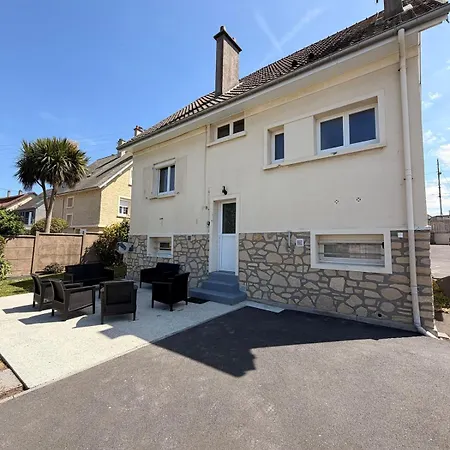 Casa vacanze La Terrasse For 8 People - And Shops Within Walking Distance *
